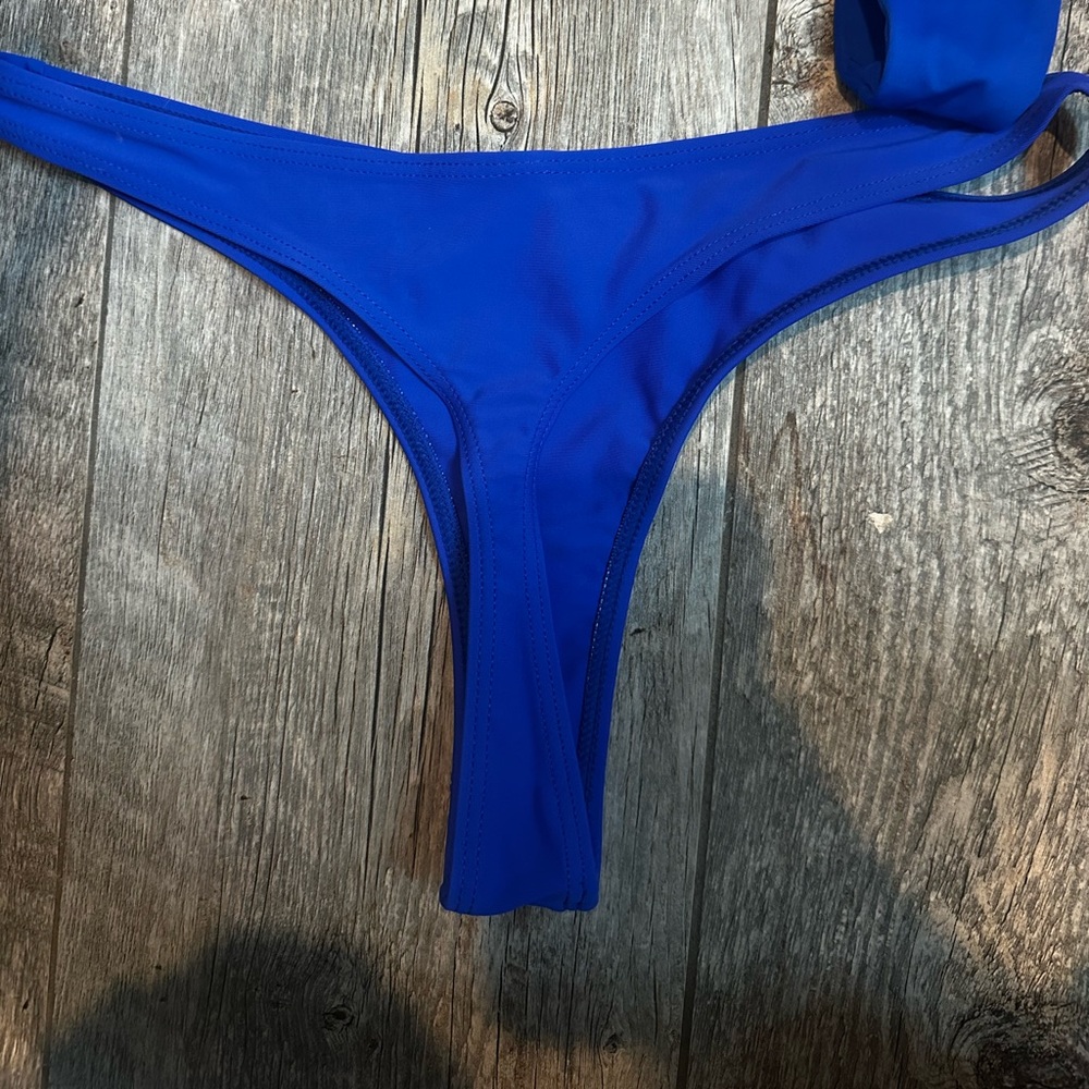 Blue Bikini Set - image 4
